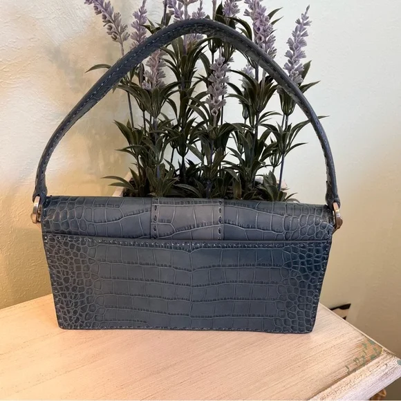Ann Taylor Elegant Blue Crocodile-Embossed Leather Purse NWOT - Picture 3 of 11